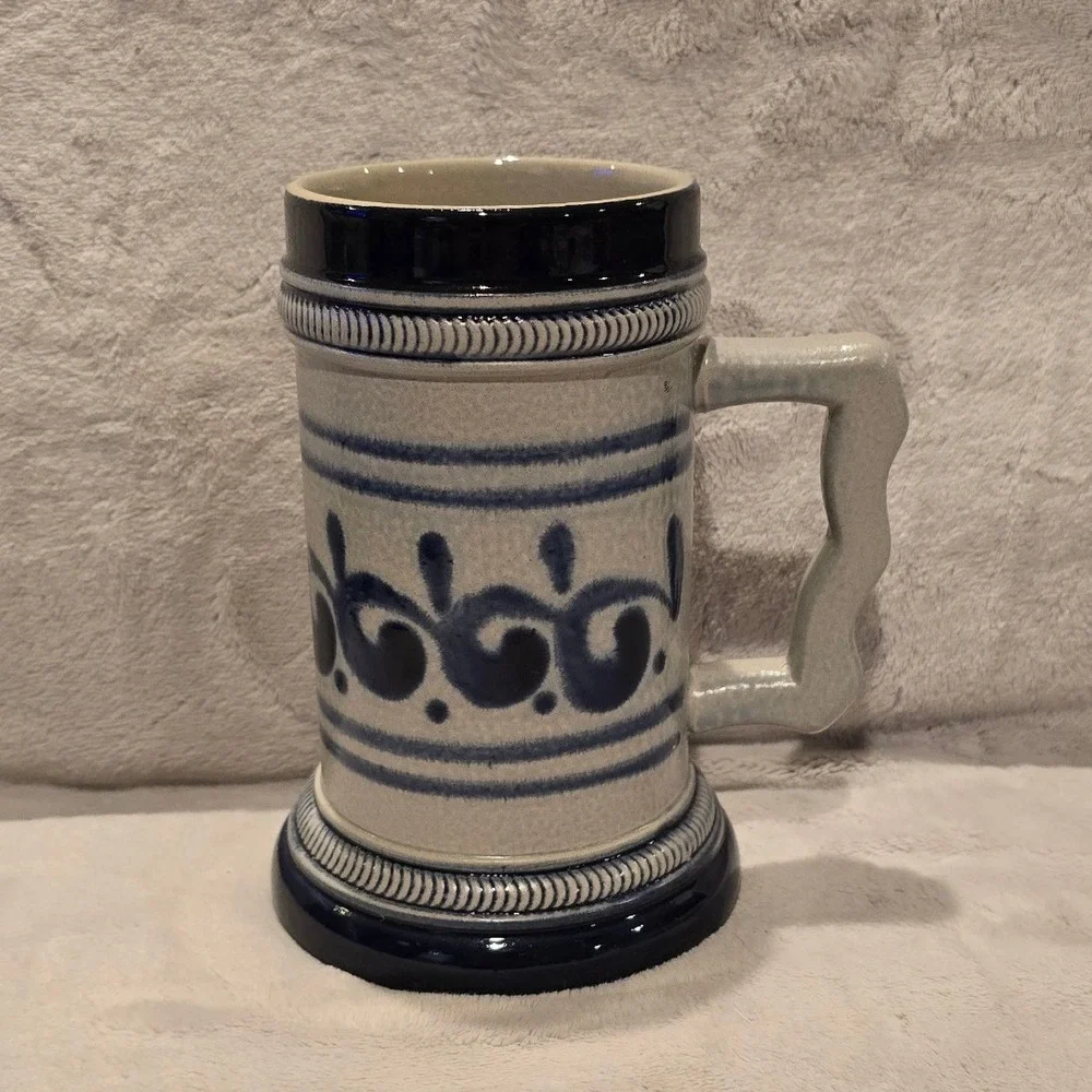King Austria Beer Stein 407 Handpainted Salt Glazed Cobalt Blue Stoneware 0.5L